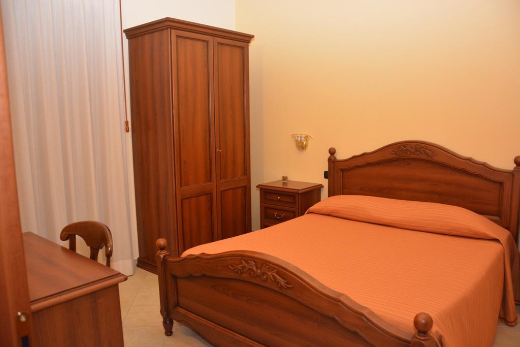 Pinus Rooms Benevento Dış mekan fotoğraf